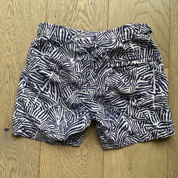 Orlebar Brown Boys Swim trunks White & Blue patterned Size 6 YRS EUC - Picture 3 of 5